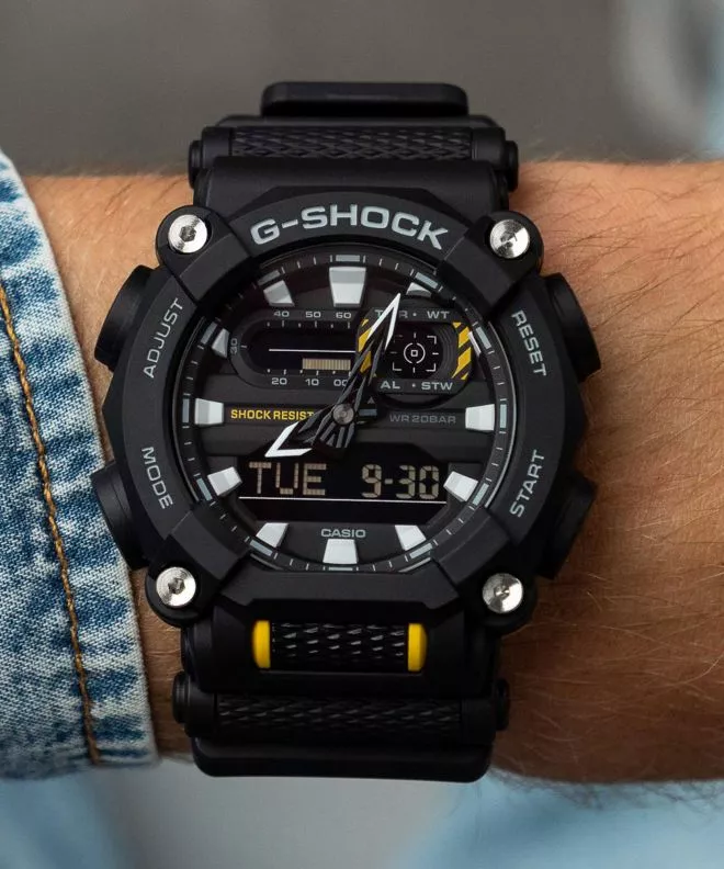 Годинник Чоловічий Casio G-Shock Urban Classic Resin GA-900-1AER