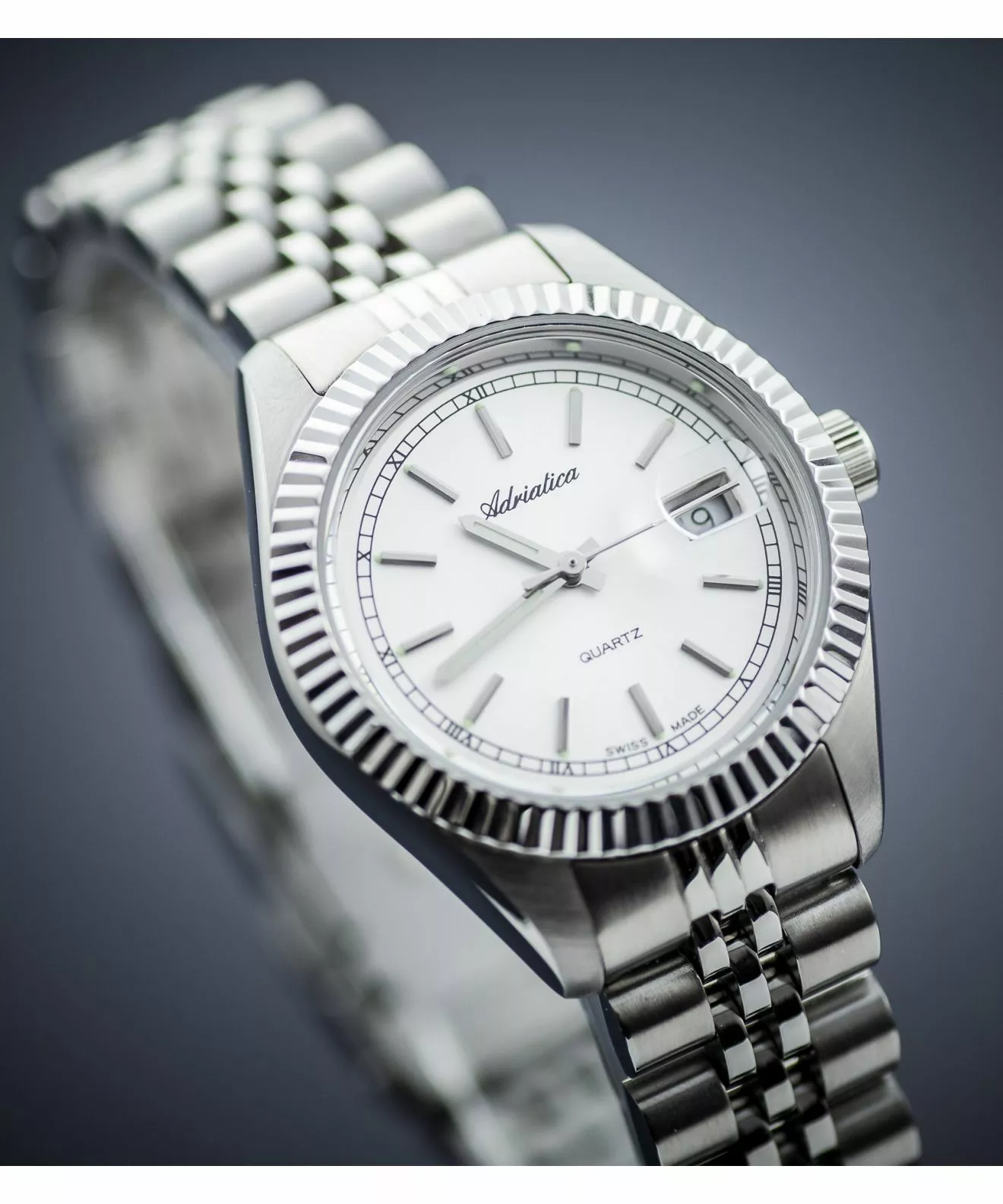 Годинник Жіночий Adriatica Classic A3090.5113Q