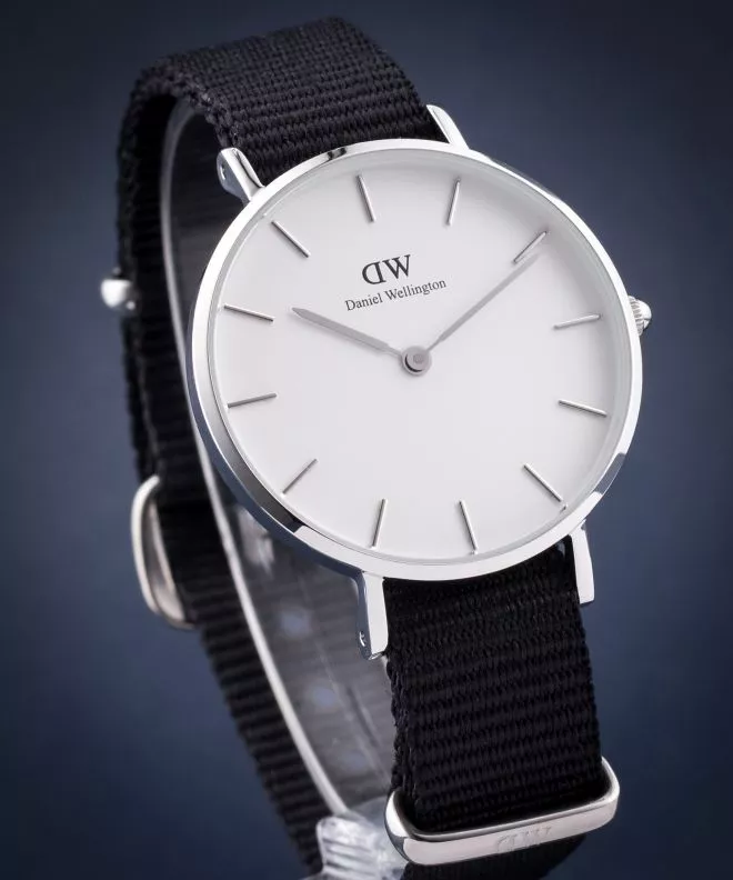 Годинник Жіночий Daniel Wellington Classic Petite Cornwall 32 DW00100254