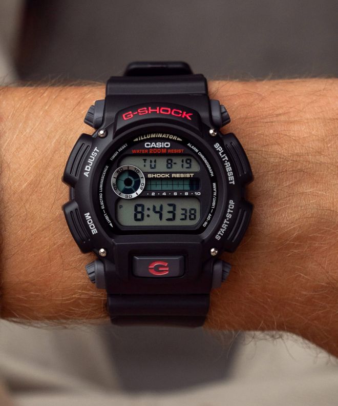 Годинник Чоловічий Casio G-Shock Original DW-9052-1VER