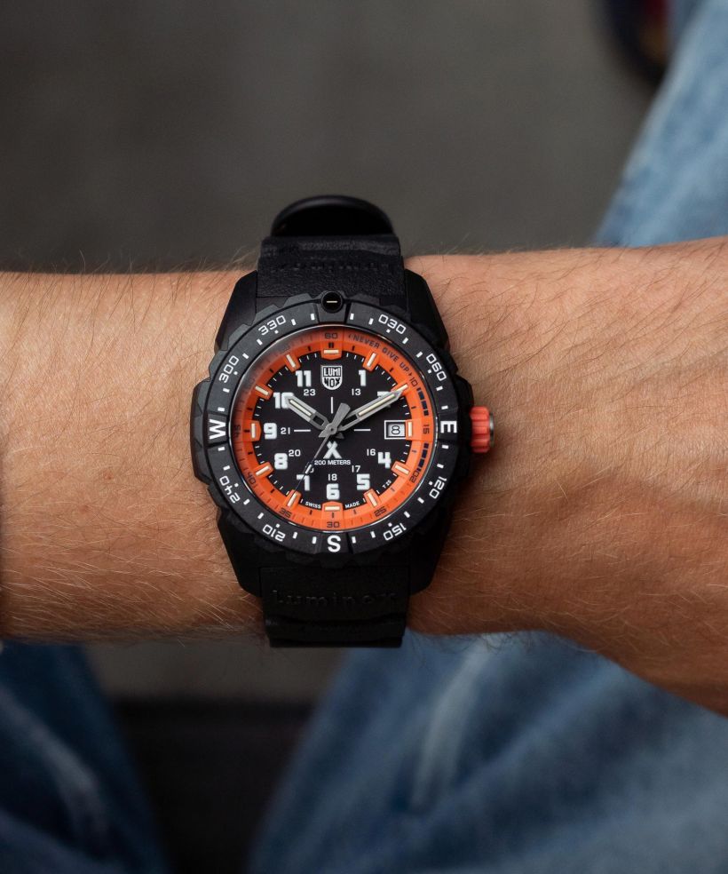 Годинник Чоловічий Luminox Bear Grylls Mountain