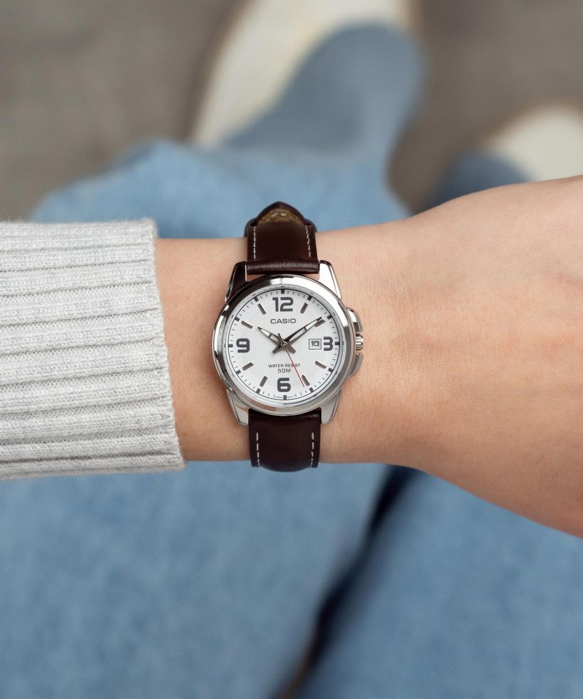 Годинник Жіночий Casio Classic