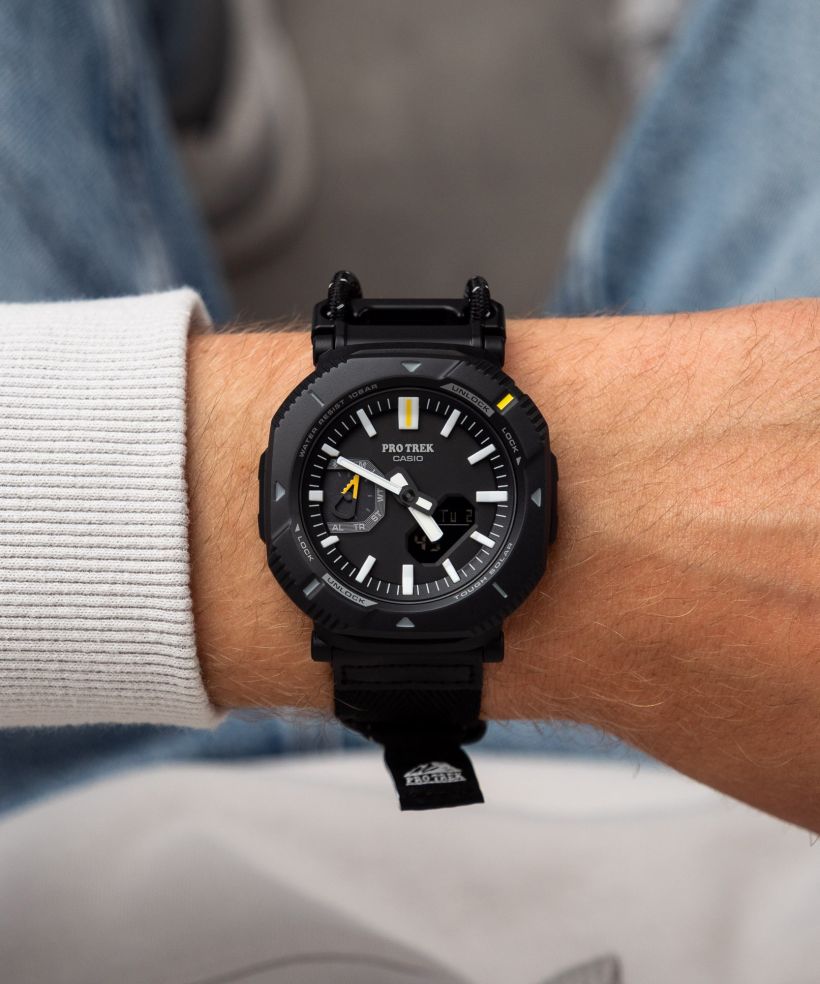 Годинник Чоловічий Protrek PRJ-B001 Solar