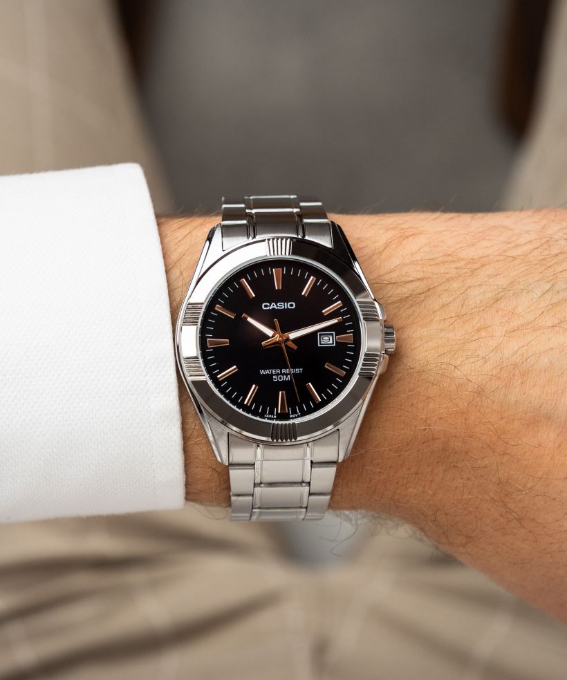 Годинник Чоловічий Casio Classic