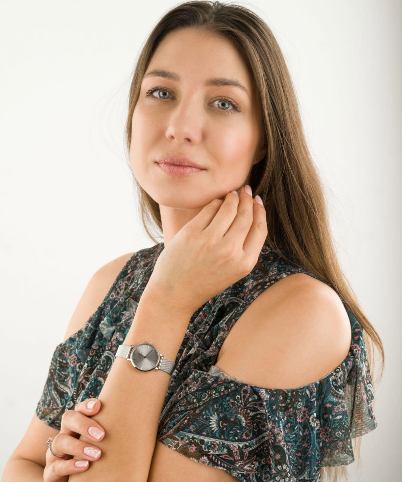 Годинник Жіночий Daniel Wellington Petite Unitone 28