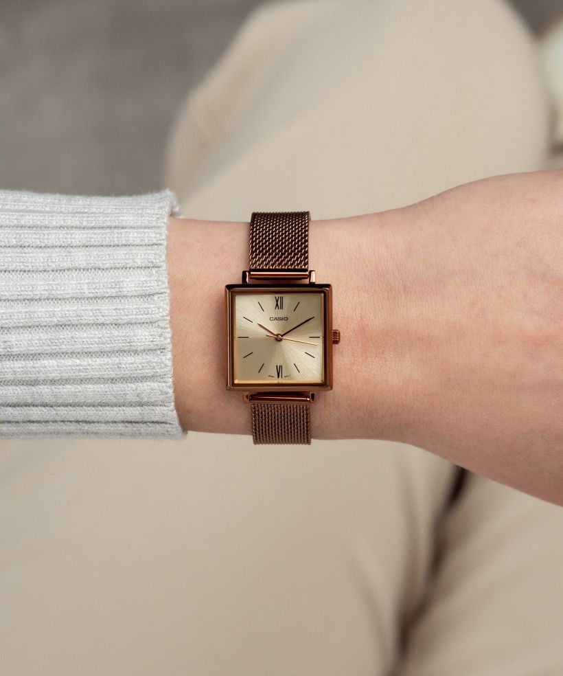 Годинник Жіночий Casio Vintage Perfect Square