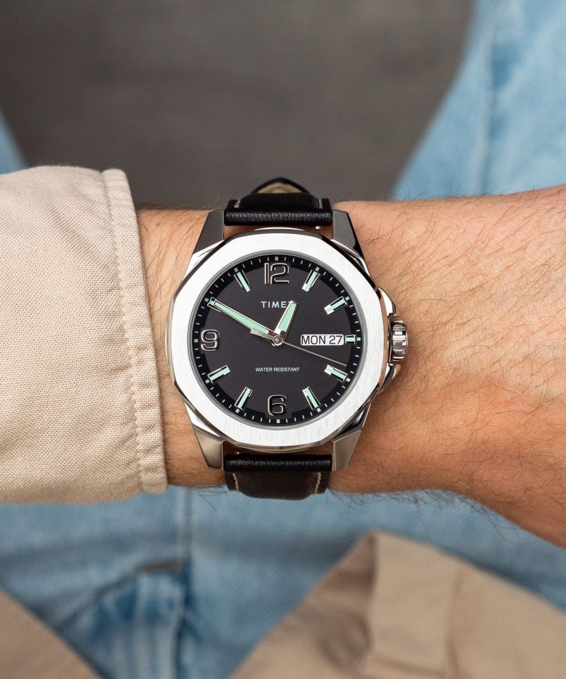 Годинник Чоловічий Timex Essex Day &amp; Date