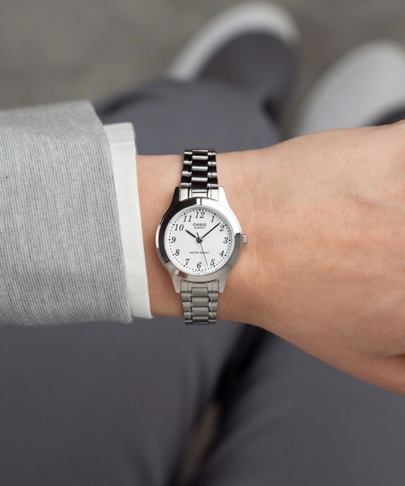 Годинник Жіночий Casio Classic