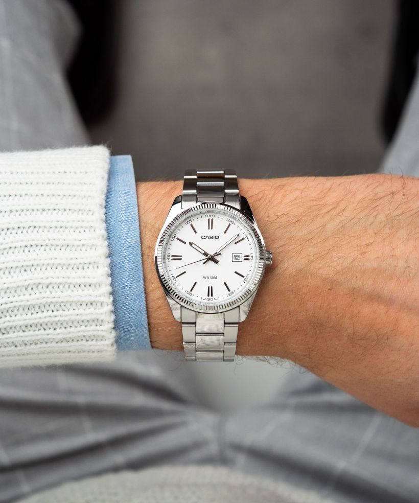 Годинник Чоловічий Casio Classic MTP білий