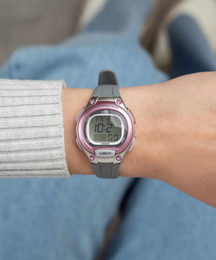 Годинник Жіночий Casio Sport