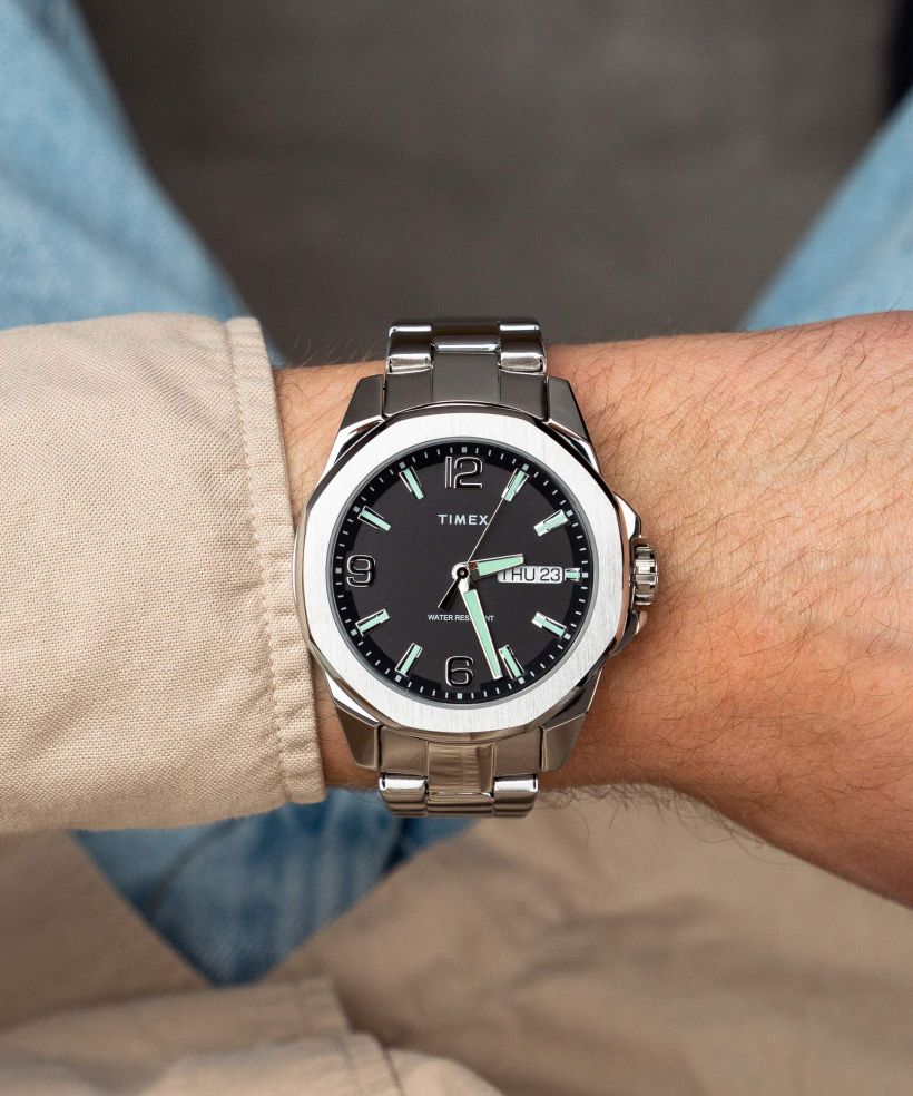 Годинник Чоловічий Timex Essex Day &amp; Date