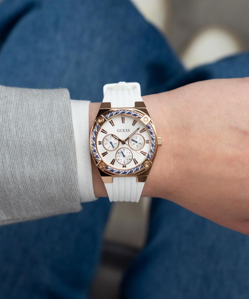 Годинник Жіночий Guess Sport Saylor
