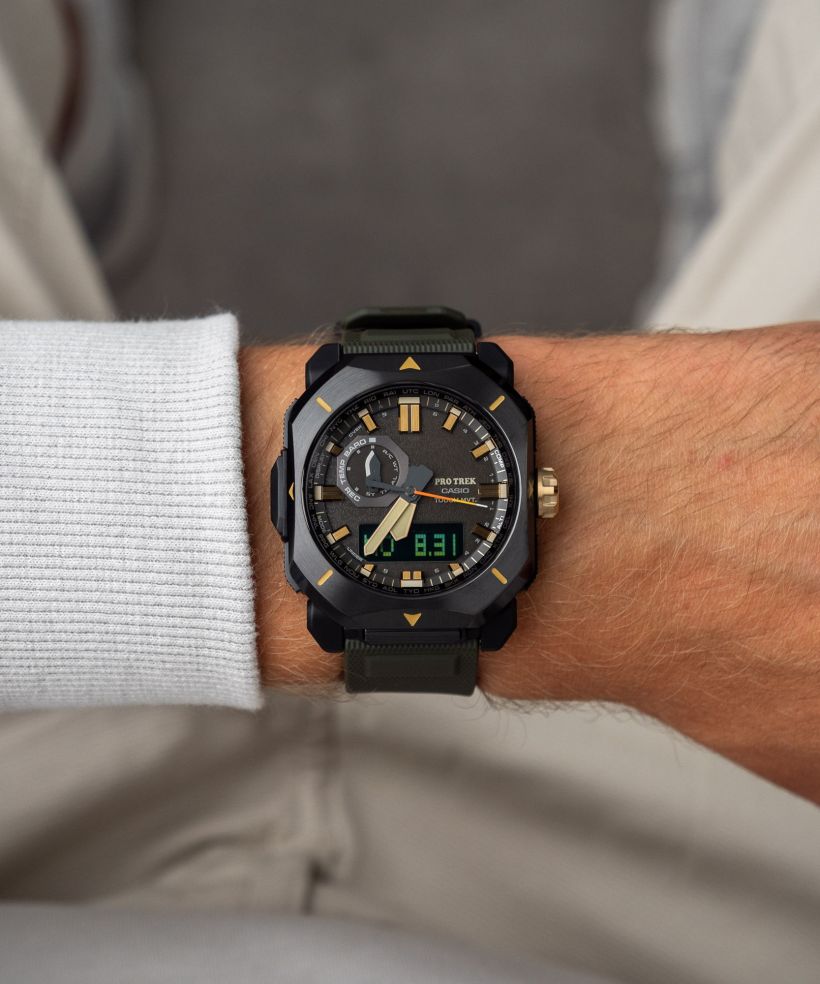 Годинник Чоловічий Protrek Octagon