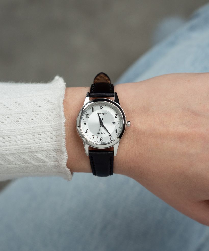 Годинник Жіночий Citizen Leather Eco-Drive