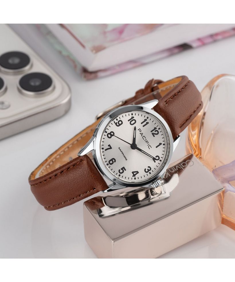 Годинник Жіночий Pacific Sapphire