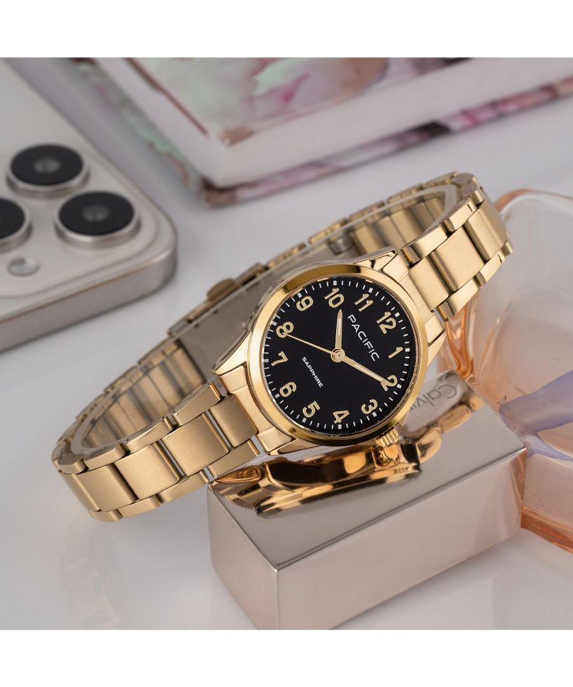 Годинник Жіночий Pacific Sapphire