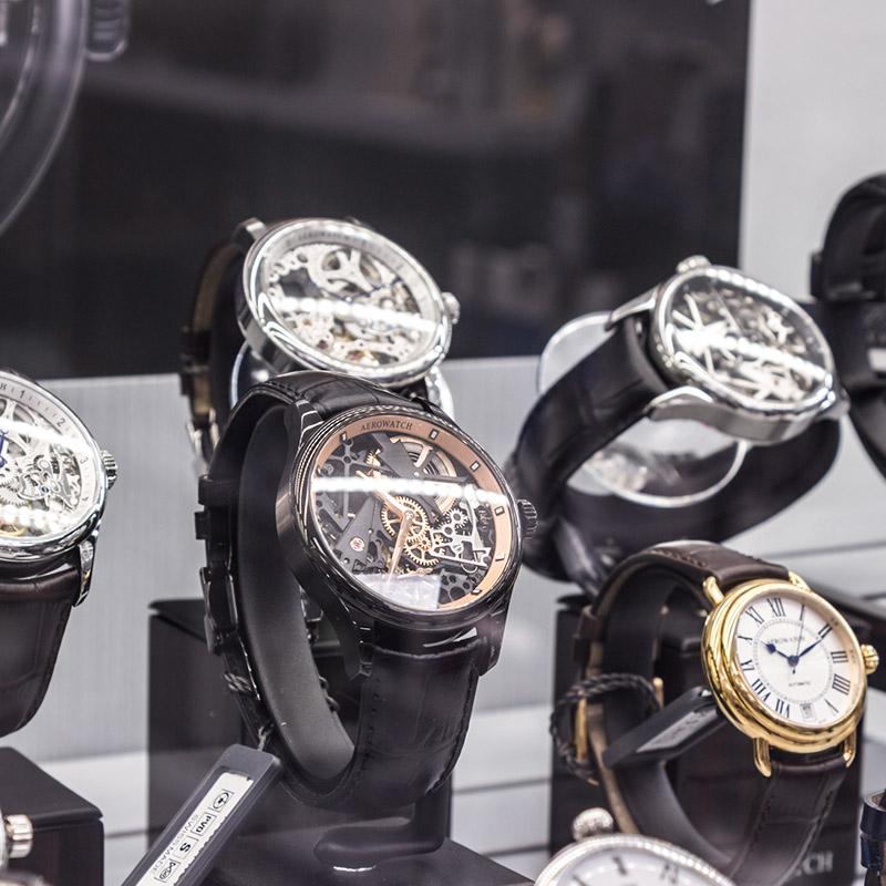 luksusowe zegarki na rękę warszawa gdzie kupic